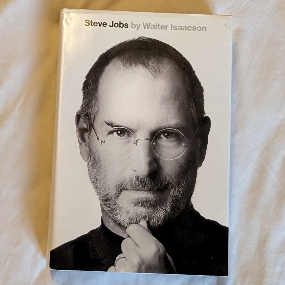 Steve Jobs by Walter Isaacson Hardcover